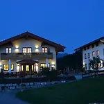Cafe Wastelbauerhof - Urlaub Auf Dem Bauernhof Bernau am Chiemsee