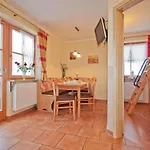 Cafe Wastelbauerhof - Urlaub Auf Dem Bauernhof * Bernau am Chiemsee