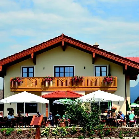 Farma Cafe Wastelbauerhof - Urlaub Auf Dem Bauernhof Bernau am Chiemsee