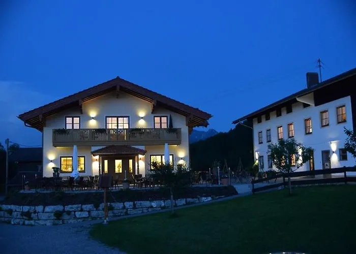 Cafe Wastelbauerhof - Urlaub Auf Dem Bauernhof Bernau am Chiemsee