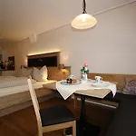 Cafe Wastelbauerhof - Urlaub Auf Dem Bauernhof Agroturismo *