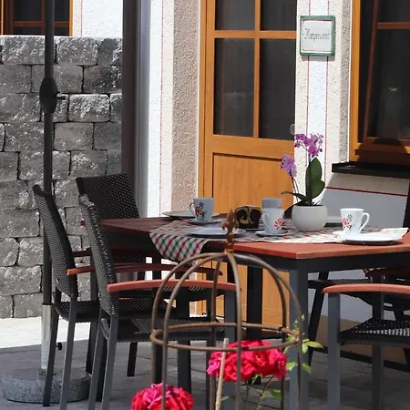 Cafe Wastelbauerhof - Urlaub Auf Dem Bauernhof 팜스테이