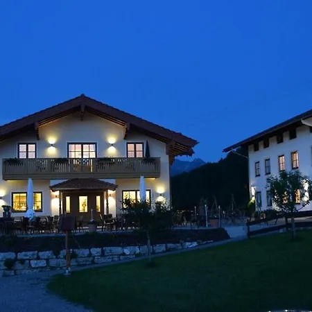 Cafe Wastelbauerhof - Urlaub Auf Dem Bauernhof Bernau am Chiemsee
