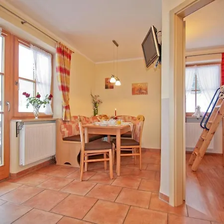 Cafe Wastelbauerhof - Urlaub Auf Dem Bauernhof * Bernau am Chiemsee